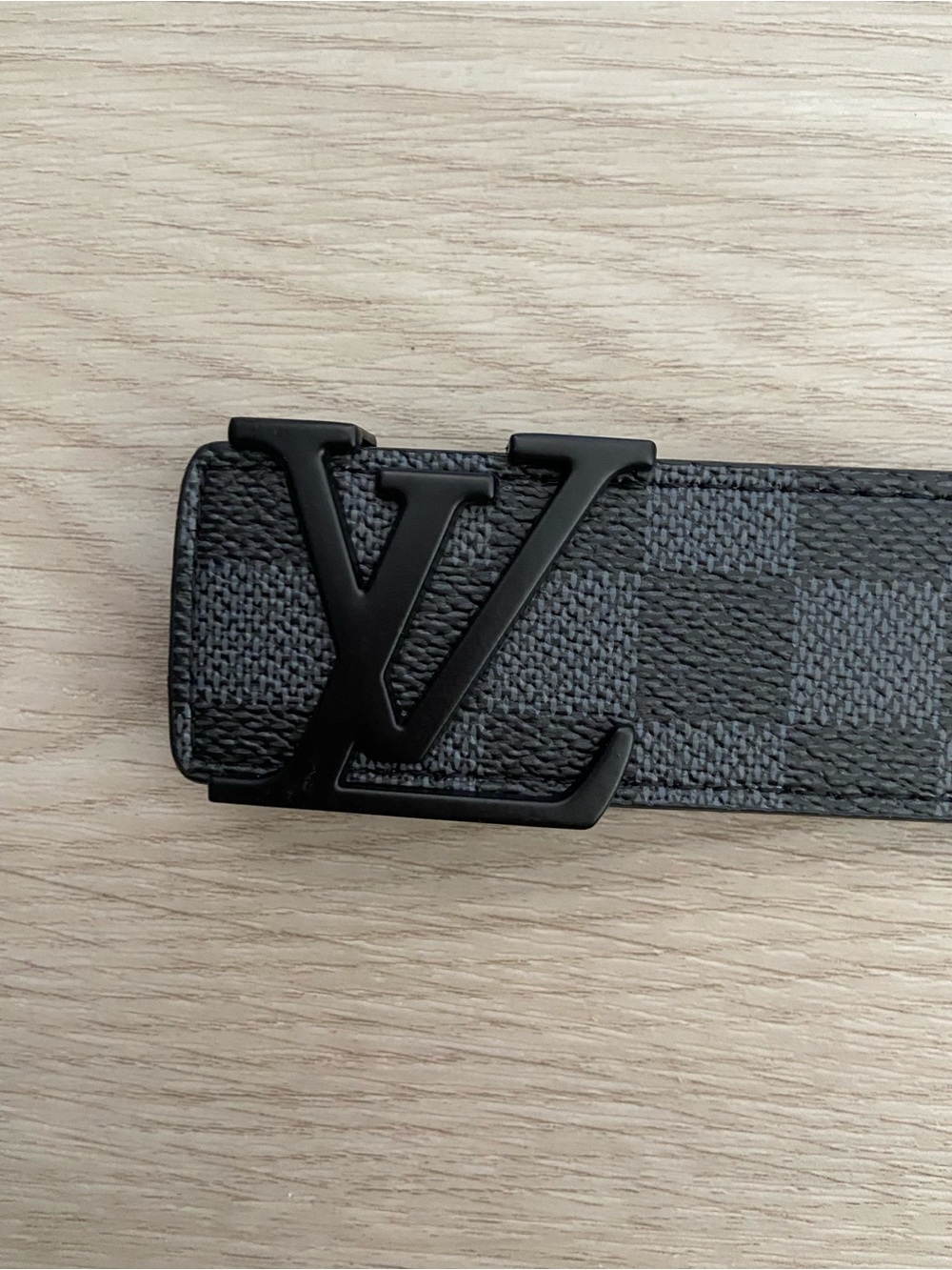 LV Initiales Black/Black - 30/32 Pant Size - Picture 2 of 4